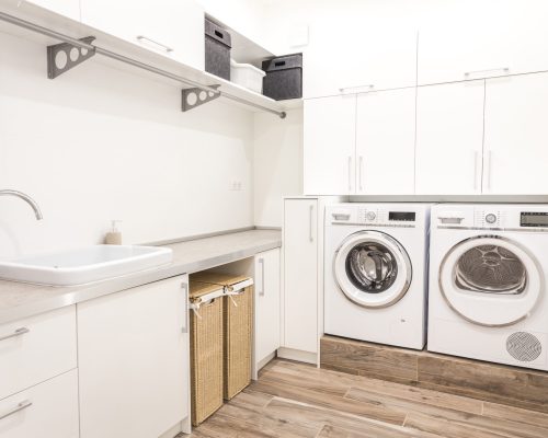 LAUNDRY ROOM (1) LAUNDRY ROOM (1)